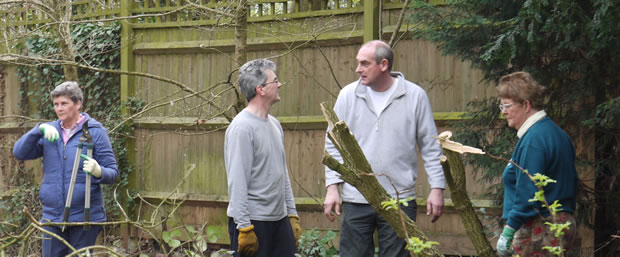 eastcote-gardens-26th-mar-5.jpg