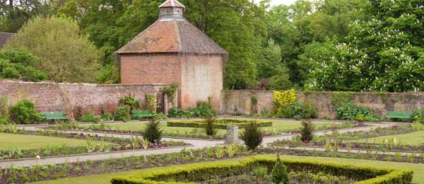 Eastcote House Gardens