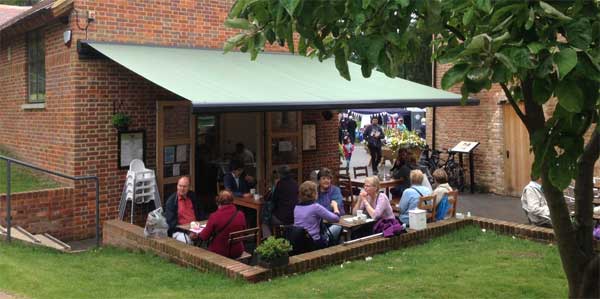 gardens-cafe-lg-jun-16.jpg
